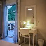 Corfu Stinados